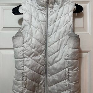 Women's Quilted Puffer Vest - White